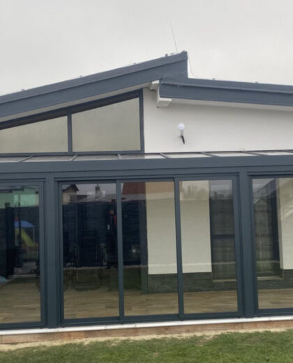 Chcete mať exteriér ako z katalógu? Stačí jedna pergola!